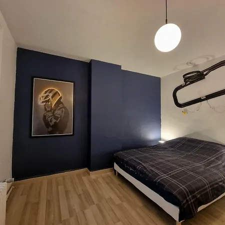 Le Garage - Louvre Bollaert 度假居 朗斯