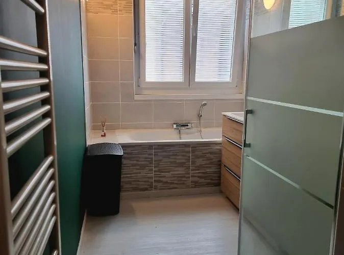 Le Garage - Louvre Bollaert